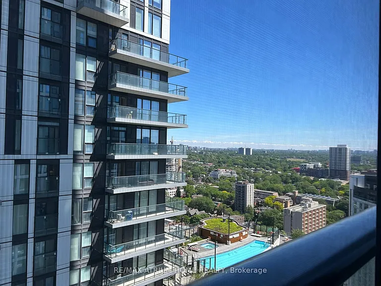 181 Dundas St E #2812 — Photo 2