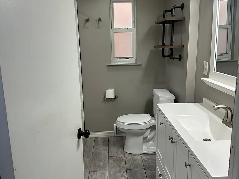 1725 Liberty Dr #1725 — Photo 10