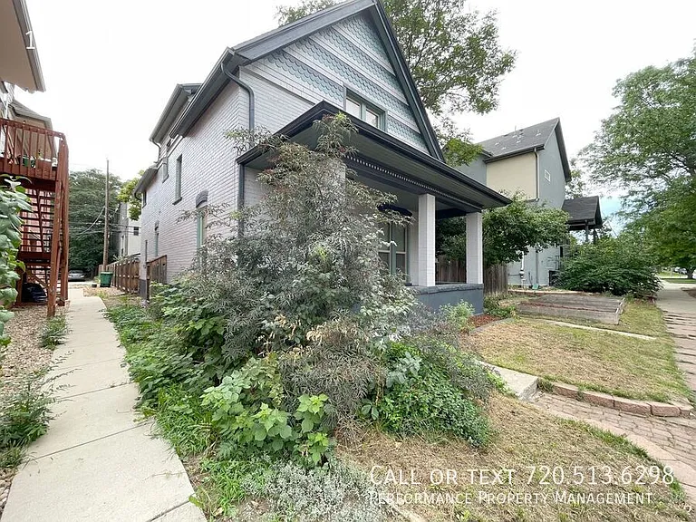 1838 Vine St — Photo 4