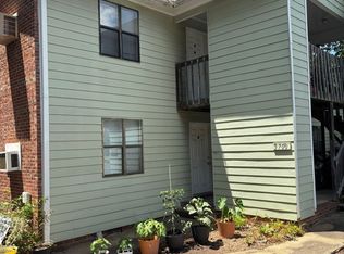 3708 Lexington Dr APT B, Raleigh, NC 27606