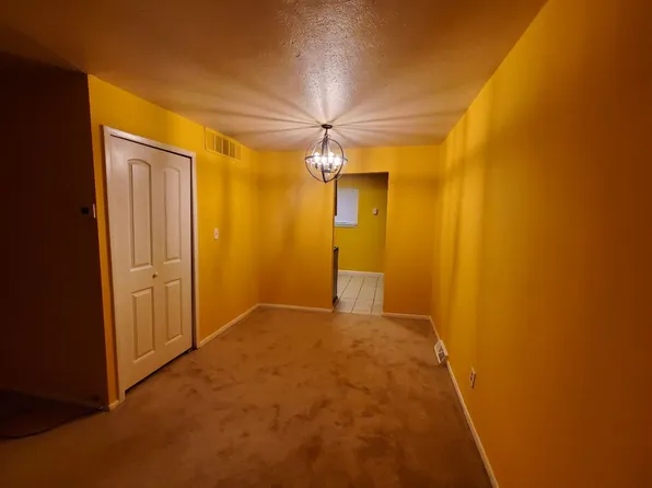 23755 Banbury Cir APT 1, Warrensville Heights, OH 44128