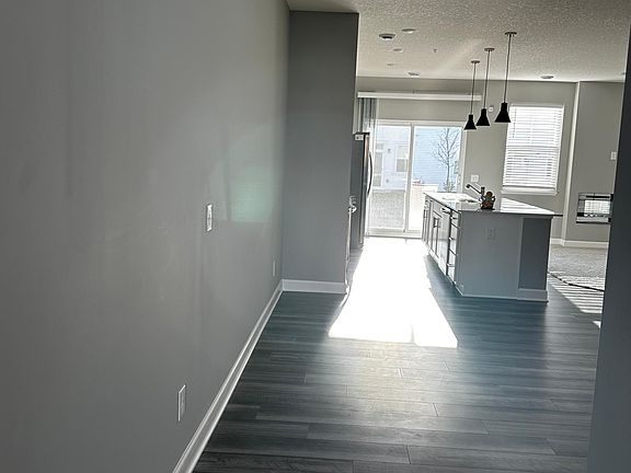 3rd image of 10695 Wiles Way