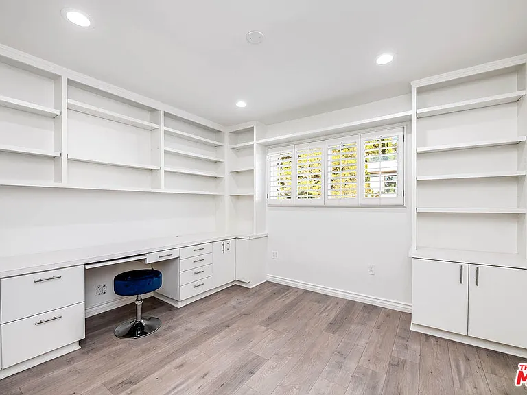 3115 Dona Susana Dr — Photo 32