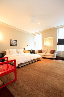 Sold by Alpha Properties NYC I LLC | media 14