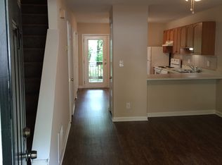 5161 Spring St APT H3, Flowery Branch, GA 30542