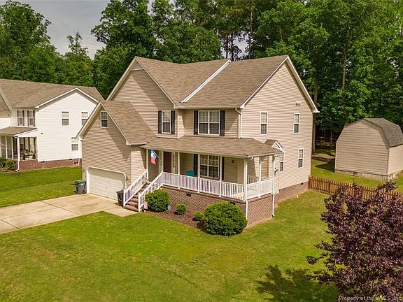 3rd image of 5911 Montpelier Dr