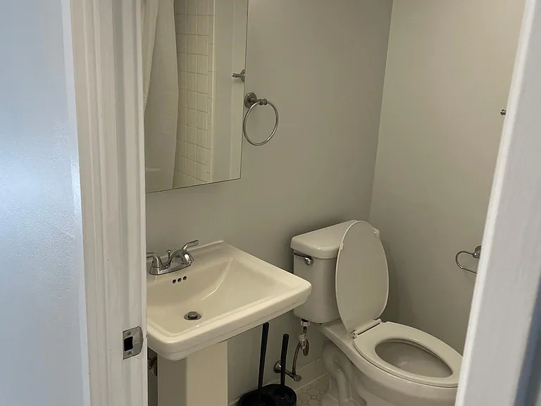 1221 South St #B — Photo 6