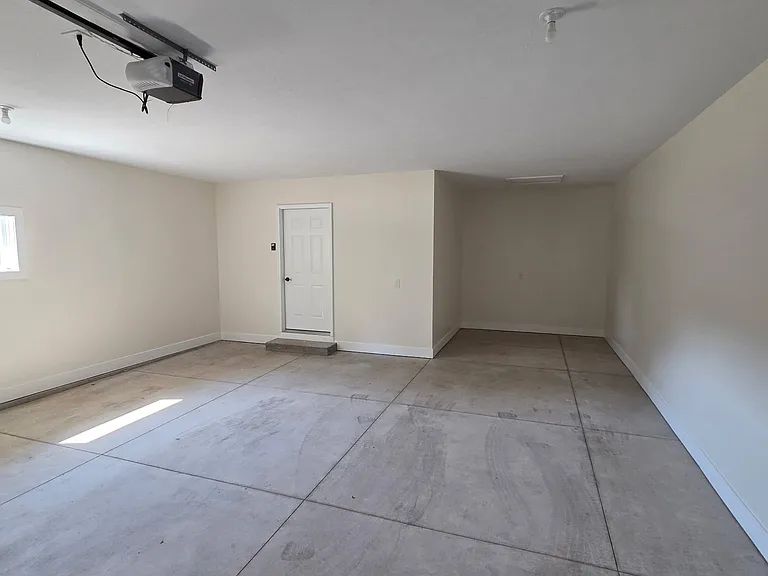 9021 Lake Michigan Dr #0 — Photo 5