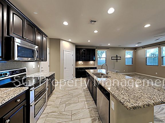 4th image of 5644 E Ansel Ave