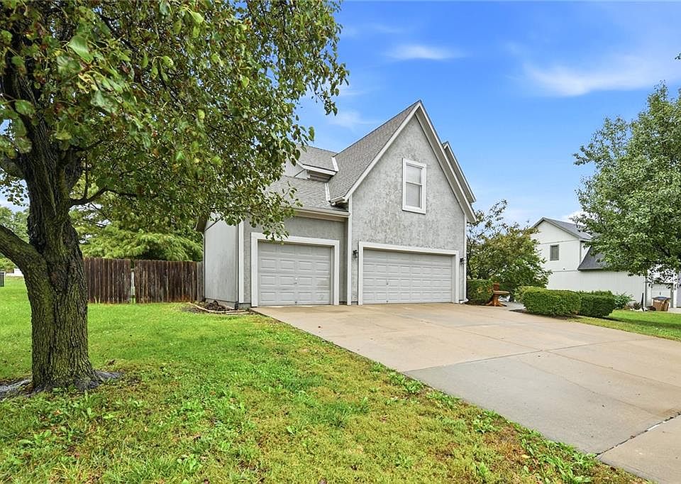 1st image of 1404 Cedar Ridge Cir