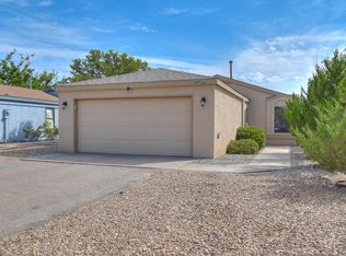 1672 Hollyberry Ct NE, Rio Rancho, NM 87144