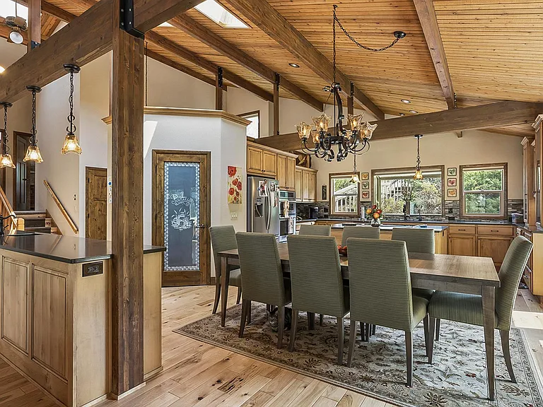 19607 Pine Holw — Photo 9