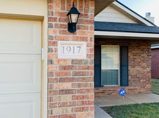 1917 99th Pl, Lubbock, TX 79423