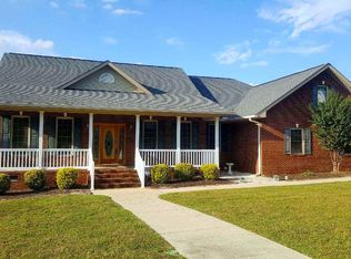 135 Highgrove Cir, West Columbia, SC 29170