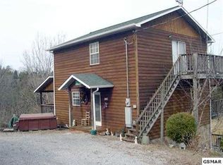 532 Trails End Ln, Sevierville, TN 37876