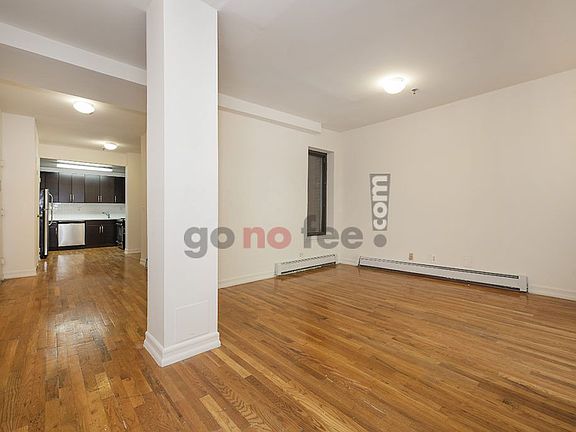 3rd image of 246 Manhattan Ave APT 3B