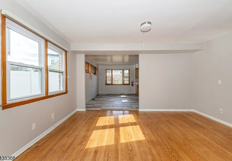 3 Vivian Ct — Photo 12