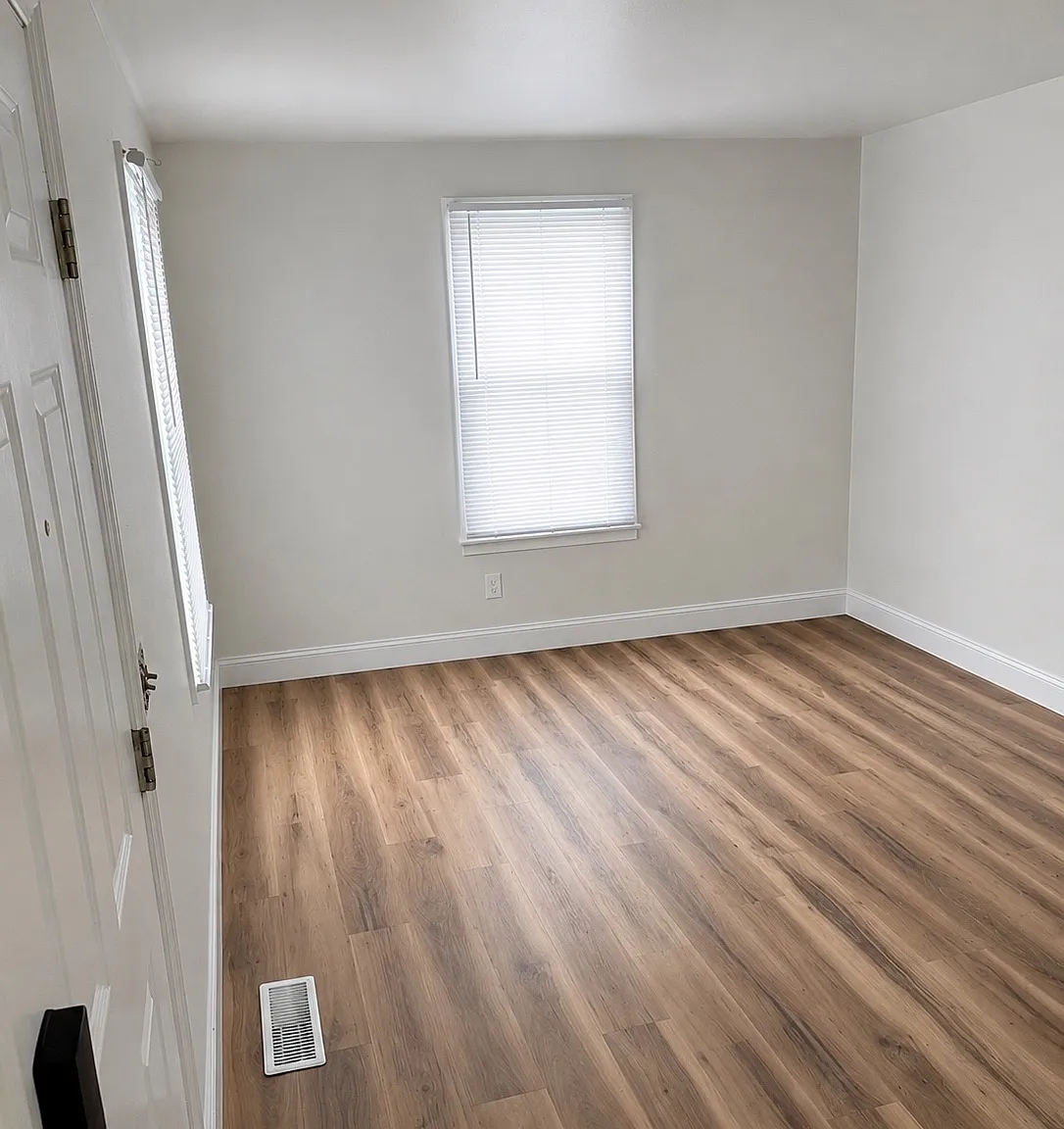 2 bed, 850 sqft, $1,200 — Photo 4
