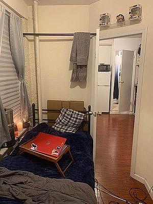 4th image of 519 E 12th St #15