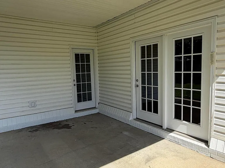 106 Winners Cir — Photo 23