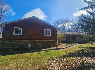 3015 Rockefeller Rd, Willoughby Hills, OH 44092