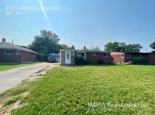 3615 Longfellow Ave, Windsor, ON N9E2M2