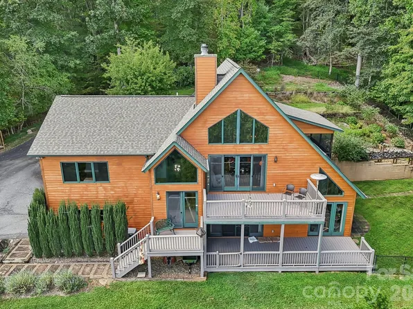 1000 Reems Cove Rd, Marshall, NC 28753
