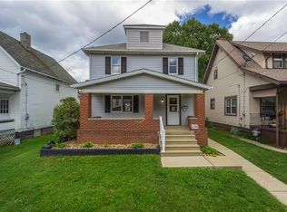 220 Wampum Ave, Ellwood City, PA 16117