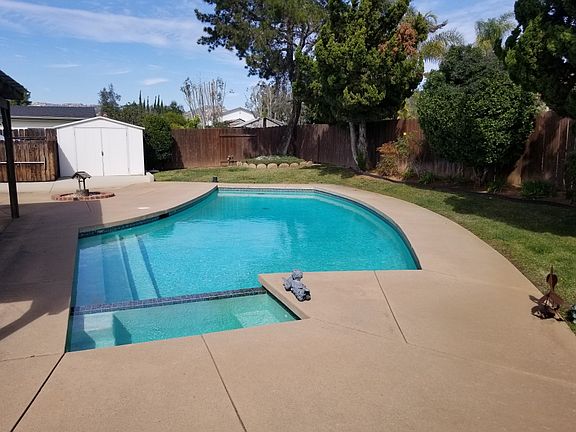 2nd image of 420 S Orleans Ave