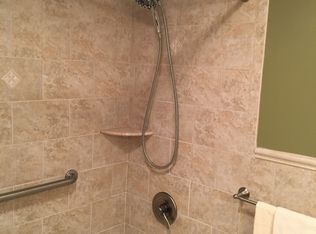 9 Meadow Rd, East Brunswick, NJ 08816