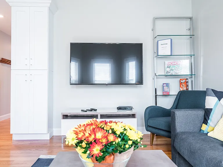 11-13 Plymouth St #3D — Photo 12