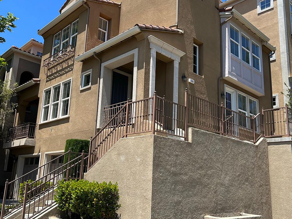 1st image of 749 Batista Dr