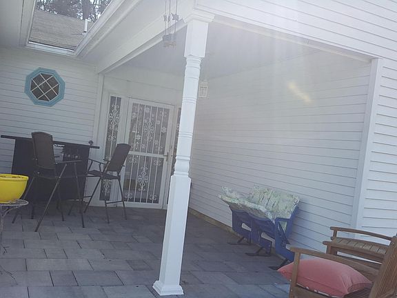 5th image of 16 Piedmont Ct