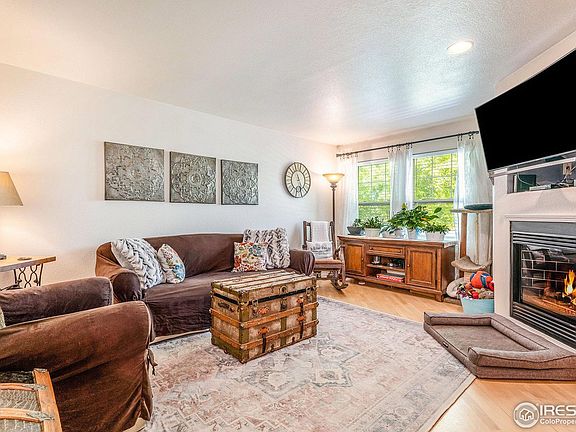 2nd image of 13900 LAKE SONG Ln #H-5