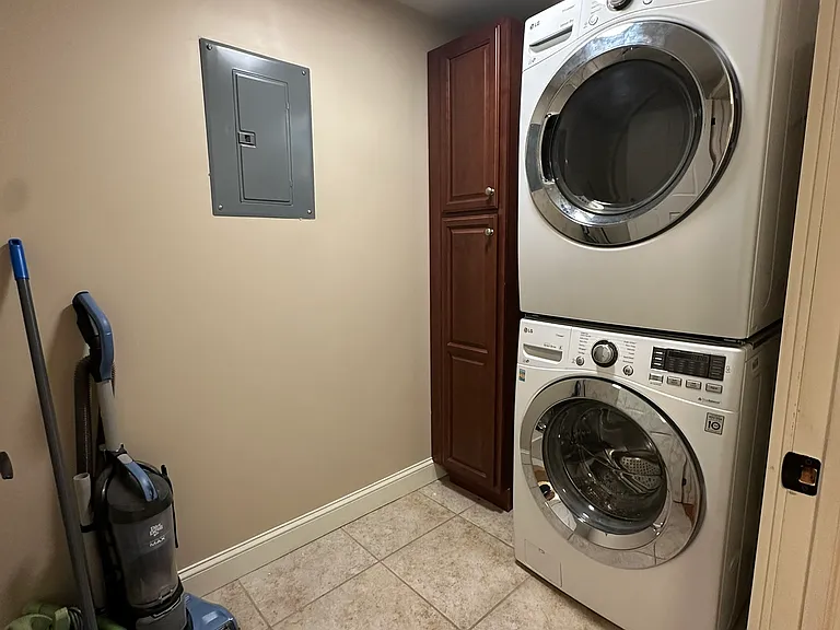 104 N Aurora St #3N — Photo 21