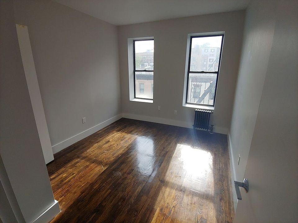1st image of 411 E 118th St #21B