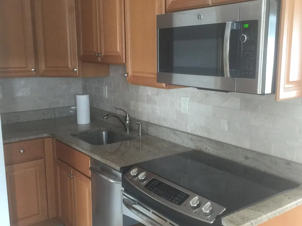 58 N Main St #3S
