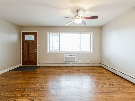 2nd image of 202 N Salem Ave APT 3C
