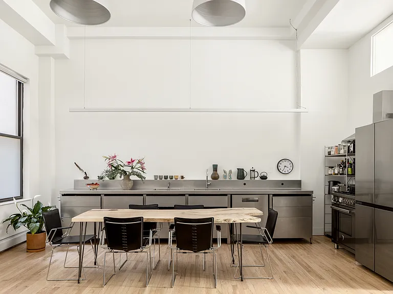 88 Meserole Ave #1A — Photo 2