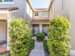 12606 SW 53rd St, Hollywood, FL 33027