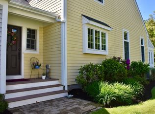 102 Fairhaven Rd UNIT 6, Mattapoisett, MA 02739