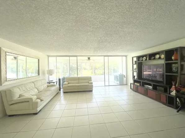 (undisclosed Address), Miami, FL 33179
