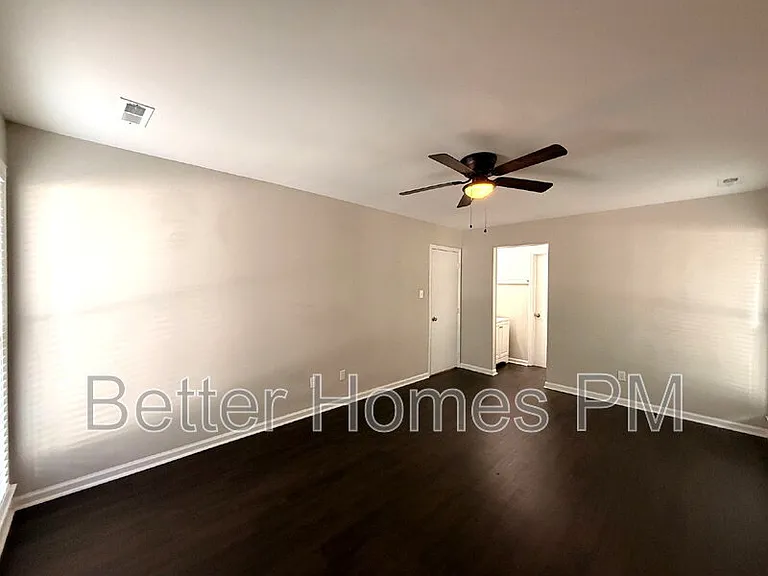 4840 N New Hope Rd #D — Photo 13