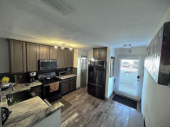 3rd image of 2950 Plaza Terrace Dr #2950