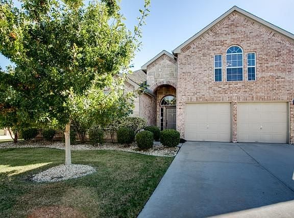 2nd image of 1597 Laramie Ln