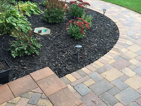 3rd image of 824 River Valley Dr