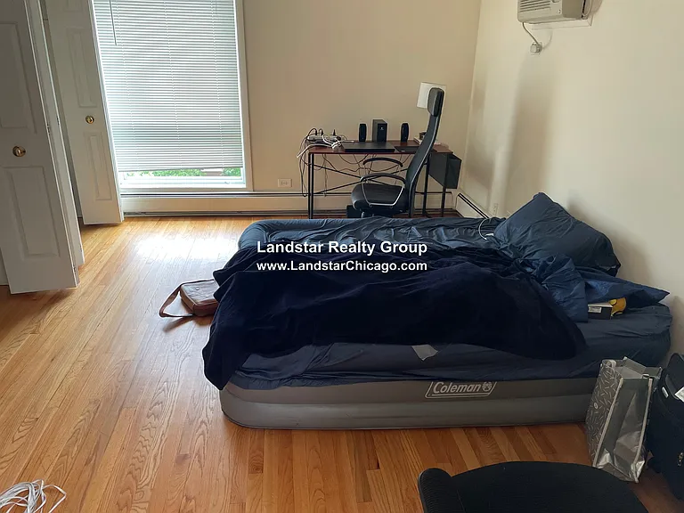 1326 Chicago Ave #201 — Photo 11