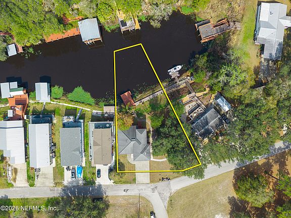2nd image of 295 MAXWELL Drive
