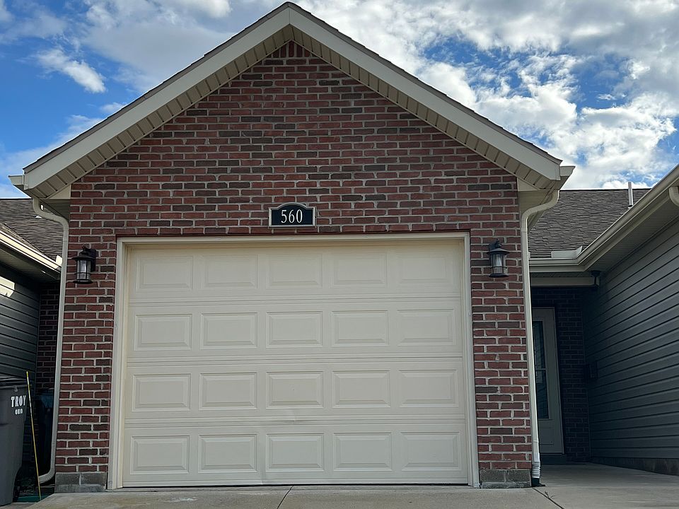One car garage