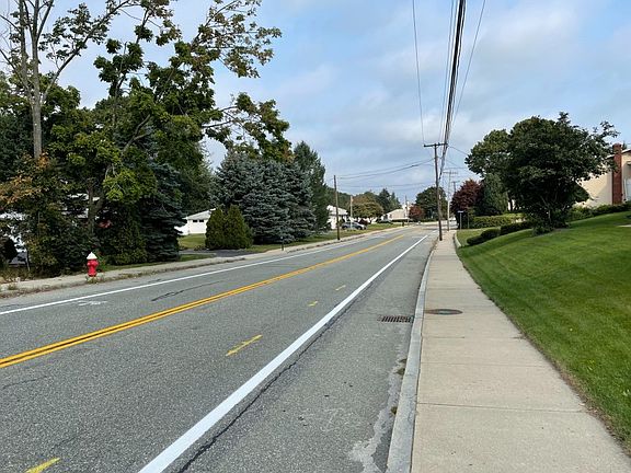 4th image of 67 Simmonsville Ave